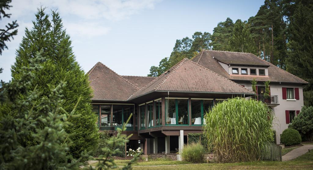 Restaurant Hotel L'Arnsbourg Baerenthal Εξωτερικό φωτογραφία